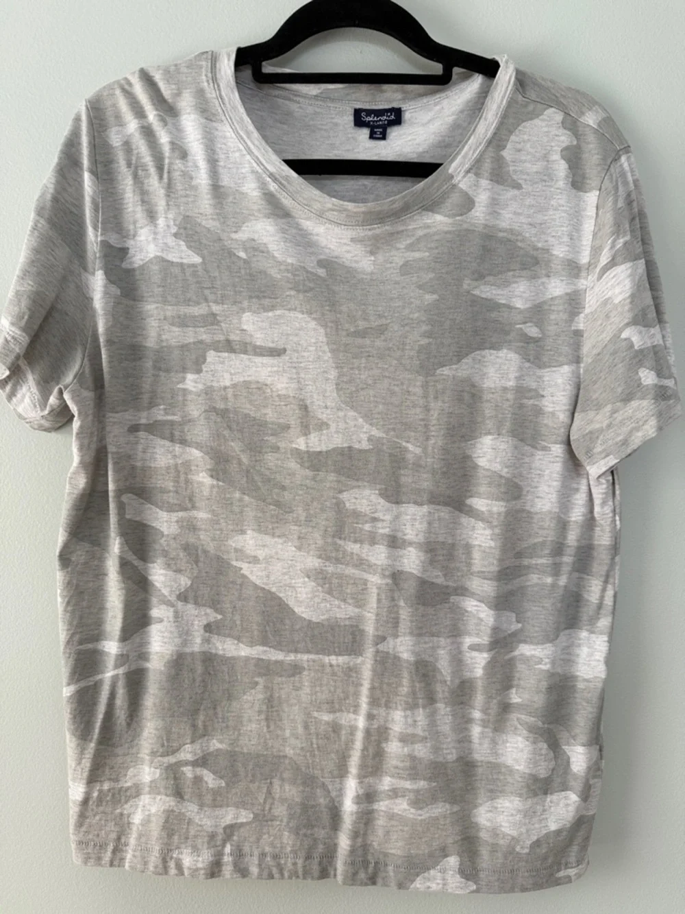 Splendid Light Gray Camo Short Sleeve Crewneck T-Shirt - size XL - Picture 1 of 5